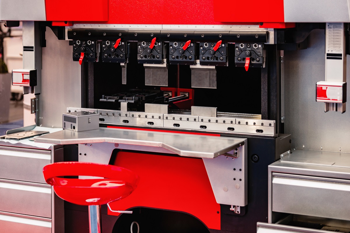 Press Brake Vs Roll Form: The Different Factors