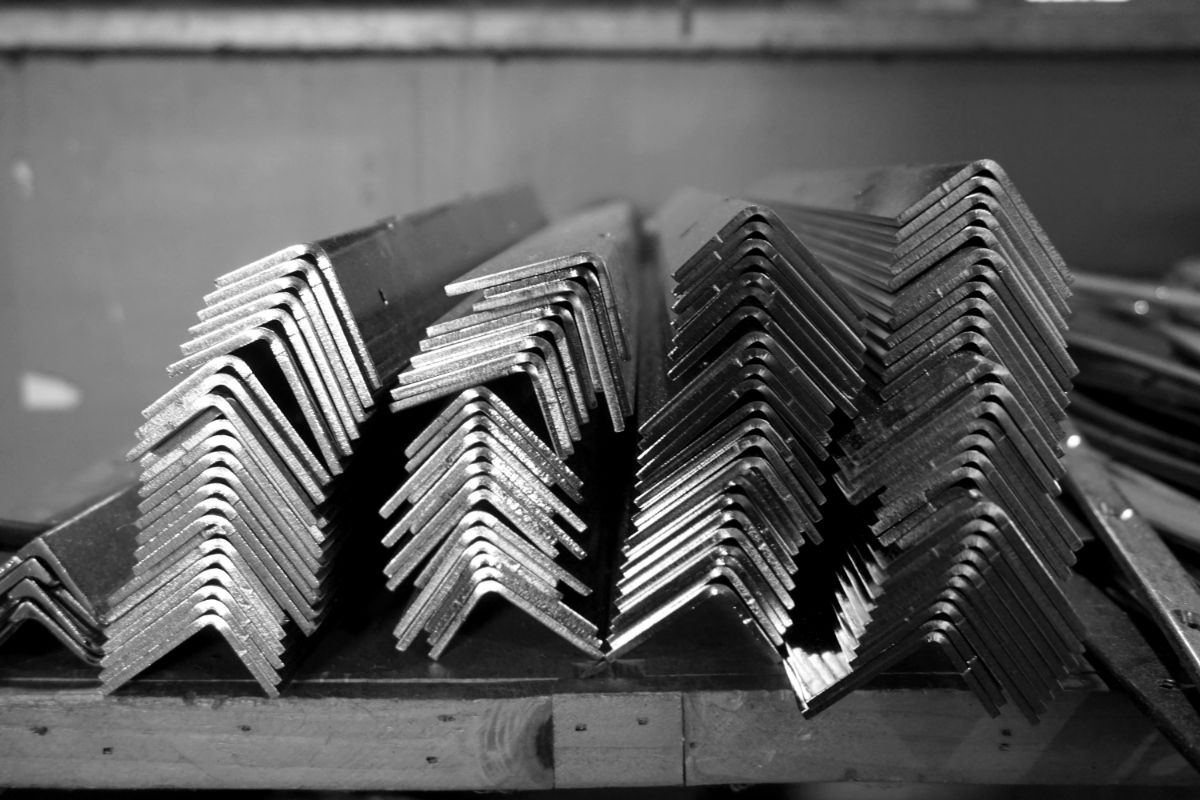 Versatile Applications of Steel Angles